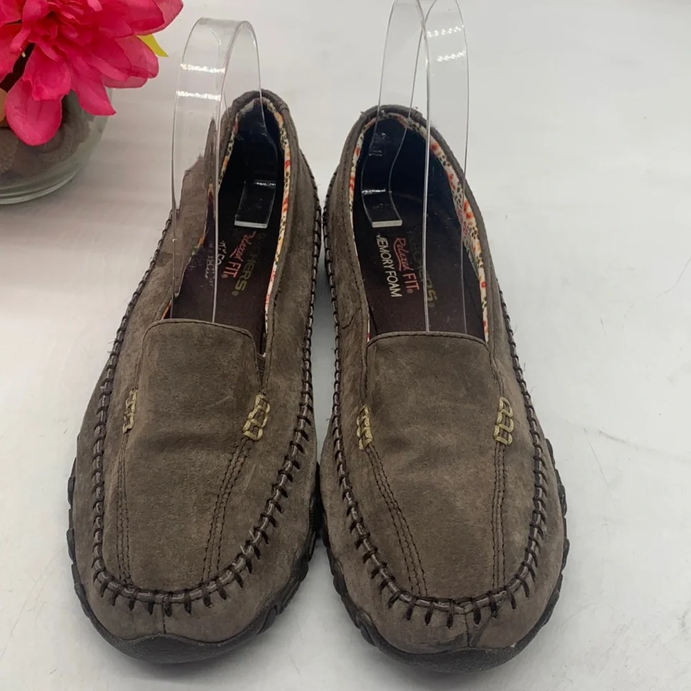 Skechers Light Brown Suede Slip On Loafer Size 7 SKT5015C - Picture 1 of 10